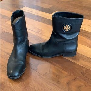 Tory Burch Emblem boots